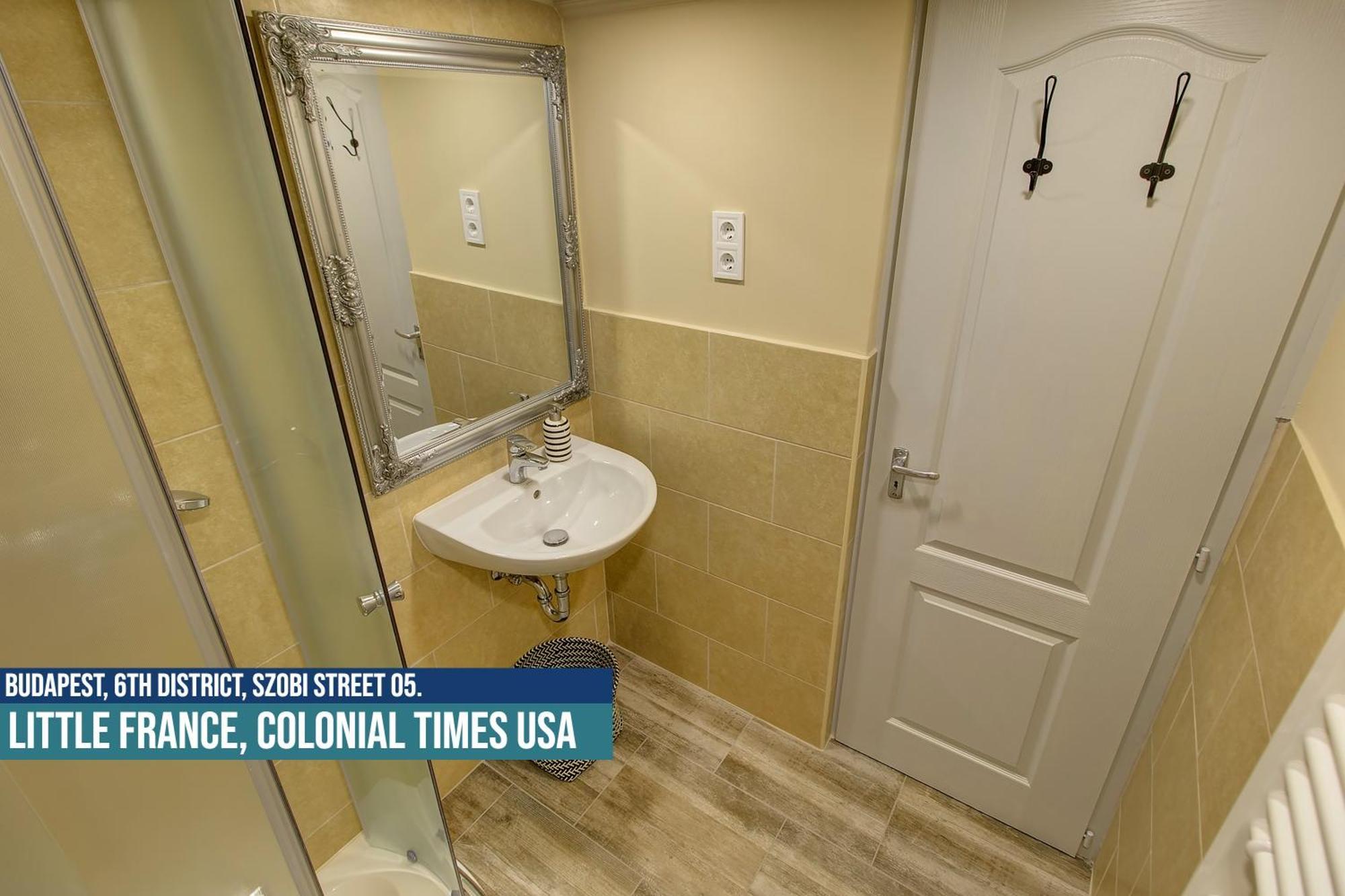 Little Americas Usa Colonial Times Apartments بودابست المظهر الخارجي الصورة